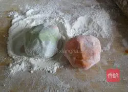 Noodles and meatballs...baby rice recipe illustration 4