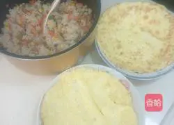 Illustration of how to make egg-stuffed fried rice (minions) 3