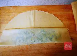 Illustration of how to make pancake boxes 7