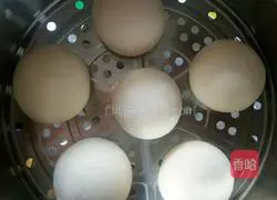 Illustration of how to make white flour steamed buns 10