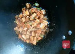 Illustration of how to make egg noodles 8