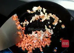 Illustration of how to make nutritious fried rice for babies 3