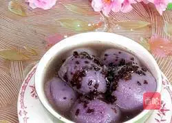 Illustration of how to make purple potato chocolate dumplings 14