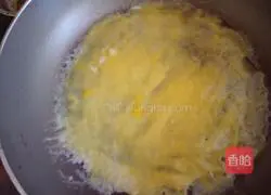 Illustration of how to make sunflower diced pork fried rice 4