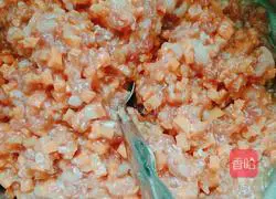 Illustration of how to make carrot and meat buns 5