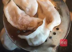 White radish and pork dumplings recipe 21