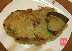 Illustration of how to make colorful vegetable bean dregs cake 7