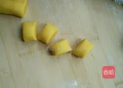 Illustration of how to make straw hat steamed buns 4