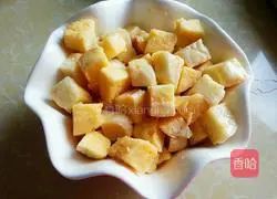 Illustration of how to make fried steamed buns 5