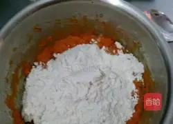 Illustration of how to make pumpkin cake 3