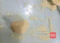 Illustration of how to make cornmeal steamed buns 6