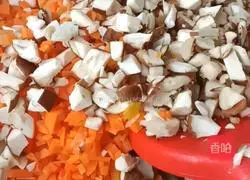 Illustration of how to make Shaomai 5