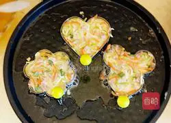 Illustration of how to make pan-fried radish pancake 7