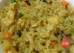 Illustration of how to make curry fried rice 5