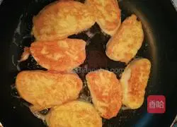 Illustration of how to make pan-fried steamed buns 5