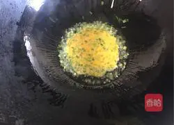 Illustration of how to make egg fried rice 3