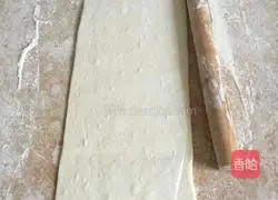 Illustration of how to cut steamed buns 8