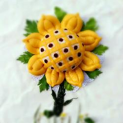 Sunflower buns