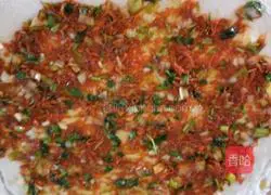 Illustration of how to make hot noodle hand cakes 11