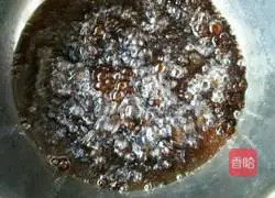 Illustration of how to make noodles with scallion oil 8