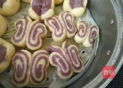 Illustration of making coarse grain steamed buns 10