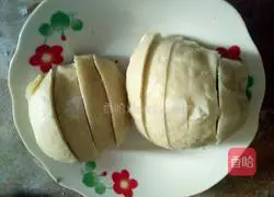 Illustration of how to make fried egg steamed buns 1