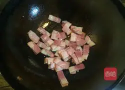 Illustration of how to make bacon and egg fried rice 6