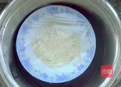 Illustration of how to make rice wine steamed buns 4