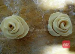 Milk Rose Steamed Buns Recipe Illustration 13