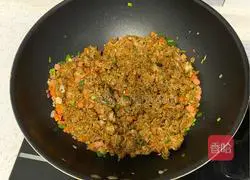 Soy Sauce Fried Rice Recipe Illustration 7