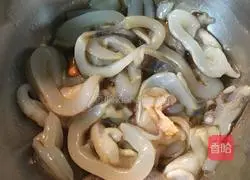 Illustration of how to make Teriyaki Squid Curry Fried Rice 2