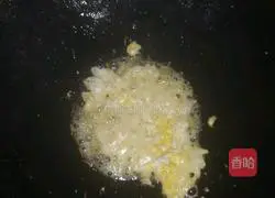 Illustration of how to make signature fried rice 5