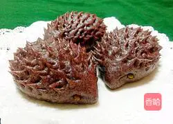 Illustration of how to make black rice noodles little hedgehog steamed buns 14