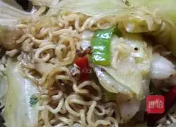 Illustration of how to make fried noodles 5