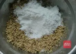 Illustration of how to make hollow sesame cake 4