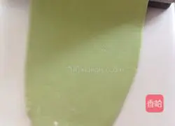 Illustration of how to make rainbow noodles 5 