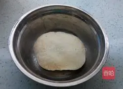 Illustration of how to make cabbage and meat buns 1