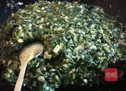 Illustration of how to make pot stickers and dumplings 2