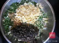 Illustration of how to make leek vegetarian dumplings 6