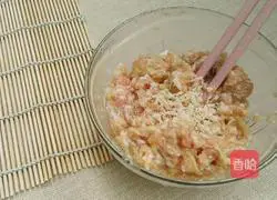 Illustration of how to make rose dumplings 1