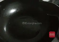Illustration of how to make golden egg fried rice 7