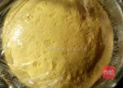 Illustration of how to make pumpkin puree and black sesame steamed buns 10