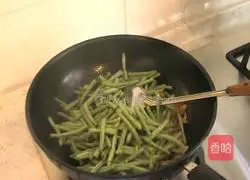 Illustration of home-style fried beans and noodles 5