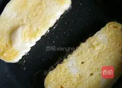 How to make fried egg steamed bun slices Illustration 11