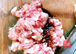 Illustration of how to make pan-fried lotus root cake 5