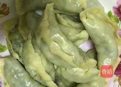 Illustration of how to make leek and egg vegetarian dumplings 7