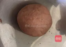 Illustration of how to make pineapple steamed buns in late autumn 6