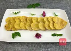 Illustration of how to make egg pancakes with shredded ginger and minced meat 8