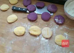 Illustration of how to make double-sided rose steamed buns 5