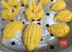 Illustration of how to make animal steamed buns 4